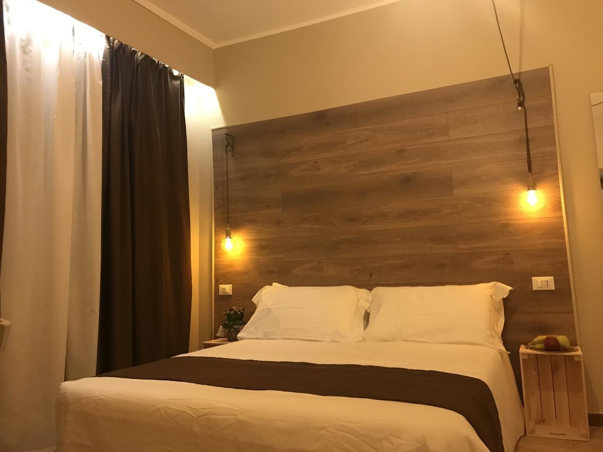 Hotel Raphael 博尔迪盖拉 外观 照片