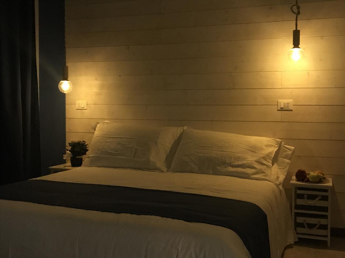 Hotel Raphael 博尔迪盖拉 外观 照片